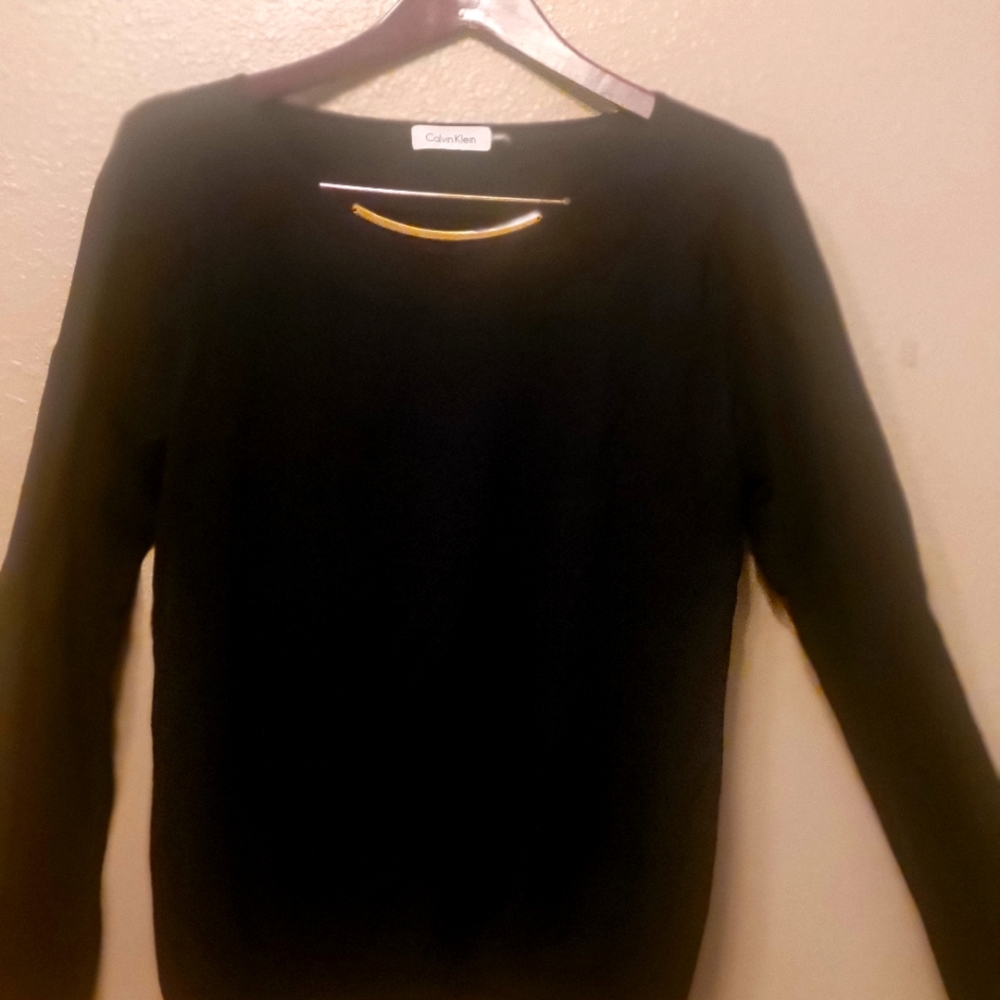 CALVIN KLEIN BLACK SWEATER size Large